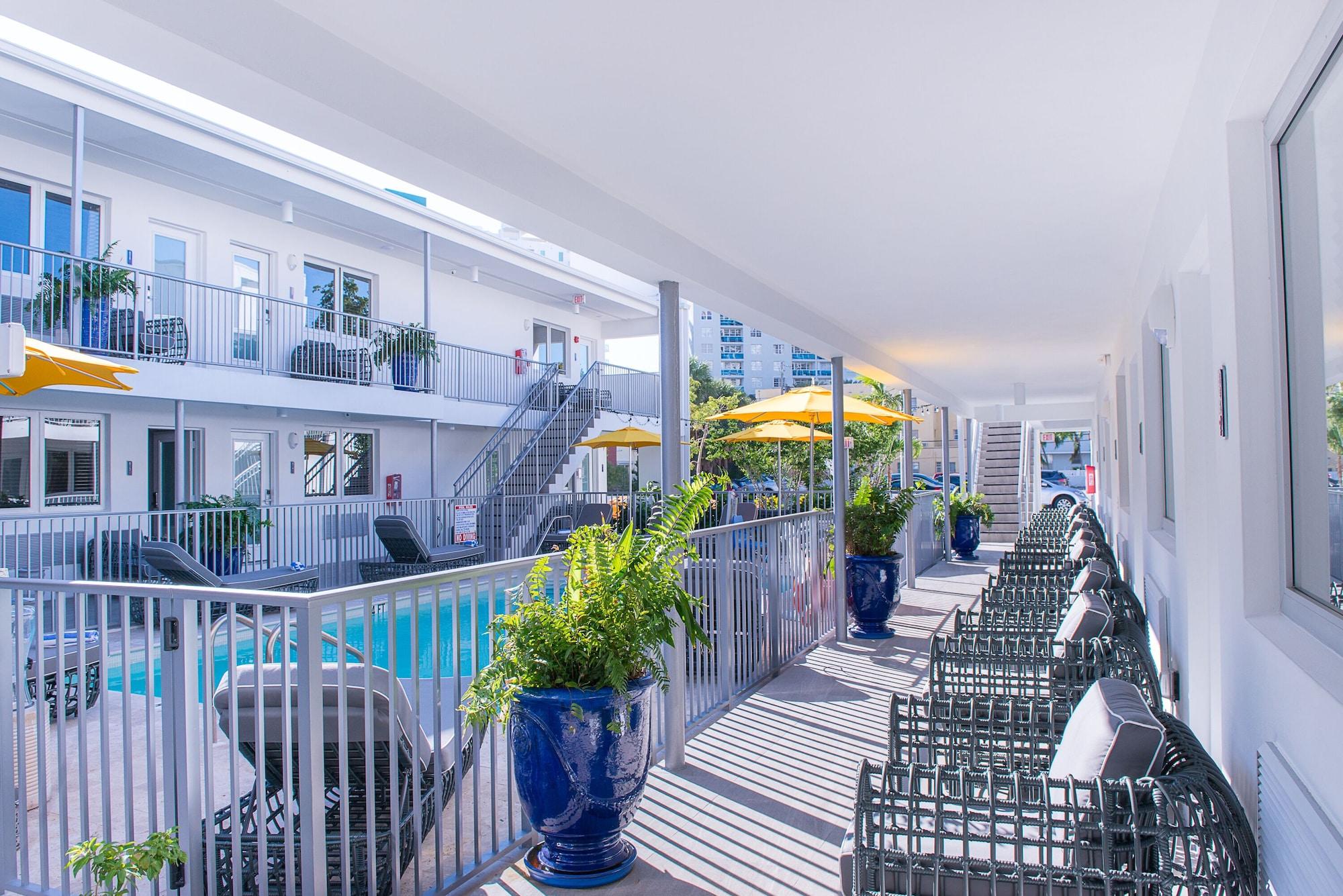 Waterside Hotel And Suites Miami Beach Esterno foto